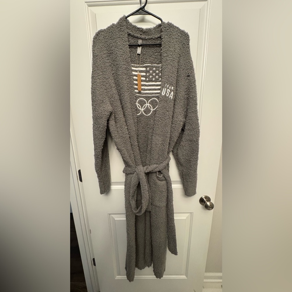 NWT Skims Team USA Gray Fuzzy Robe.